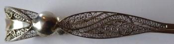 Sugar tongs, decorated with filigree Sugar tongs, decorated with filigree