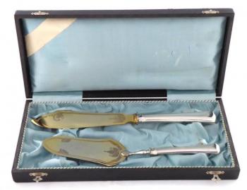 Silver serving cake scoop and knife, in box